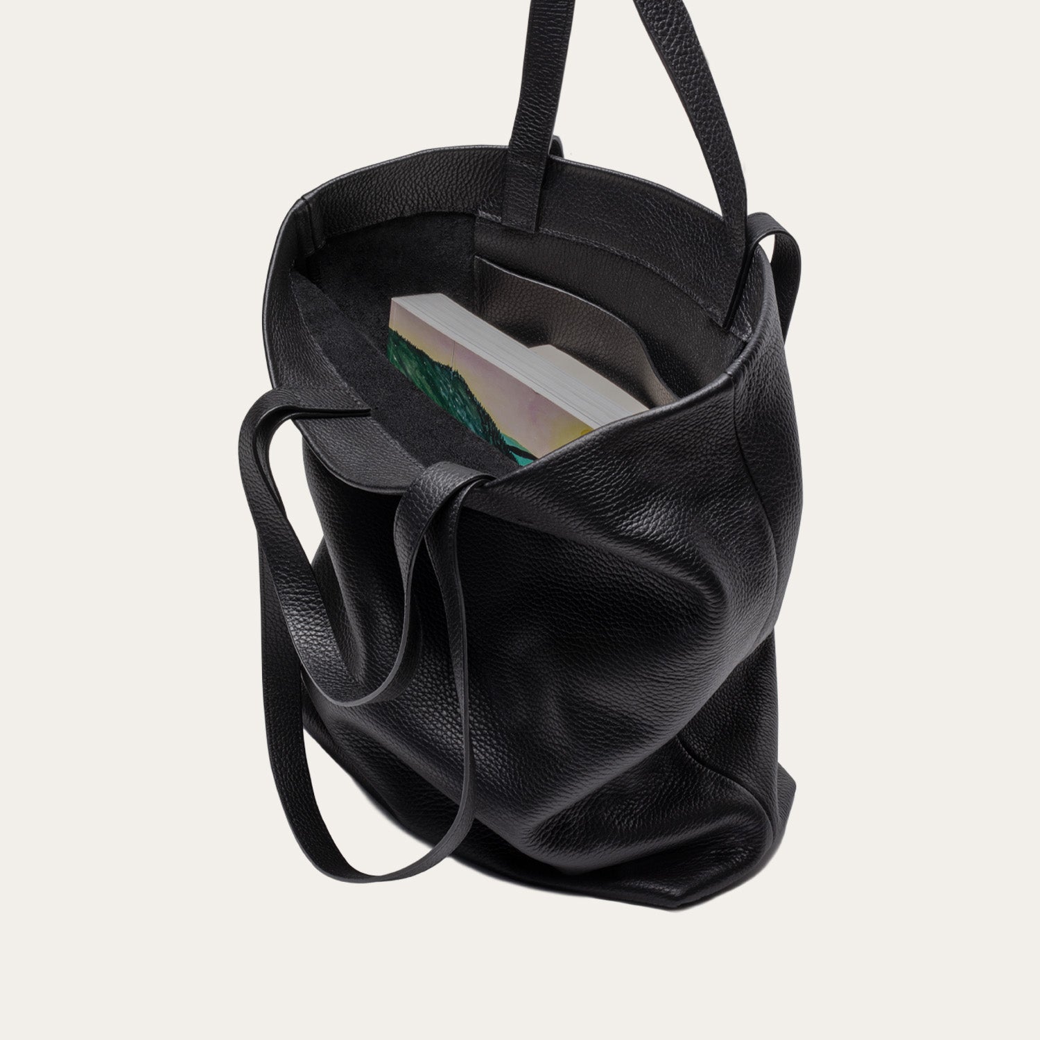 The tote bag - Ebony grained leather
