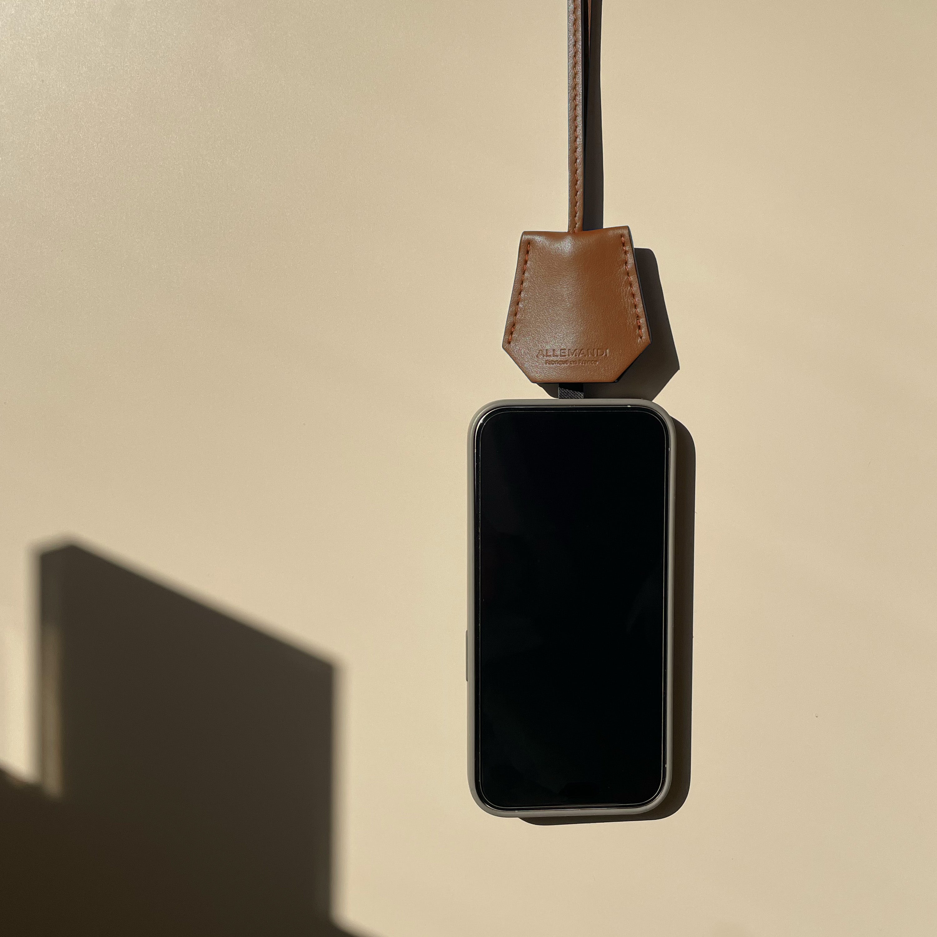 La cloche téléphone - Ambre